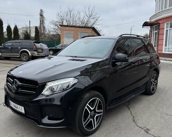 Черный Мерседес ГЛЕ-Класс, объемом двигателя 3.5 л и пробегом 135 тыс. км за 26500 $, фото 1 на Automoto.ua