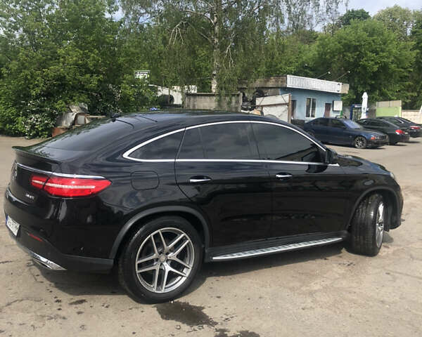 Черный Мерседес ГЛЕ-Класс, объемом двигателя 3 л и пробегом 113 тыс. км за 39999 $, фото 2 на Automoto.ua