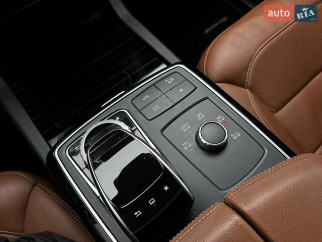 Черный Мерседес ГЛЕ-Класс, объемом двигателя 3 л и пробегом 86 тыс. км за 38900 $, фото 65 на Automoto.ua