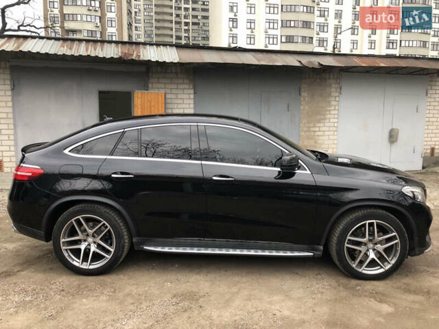 Черный Мерседес ГЛЕ-Класс, объемом двигателя 3 л и пробегом 113 тыс. км за 39999 $, фото 5 на Automoto.ua