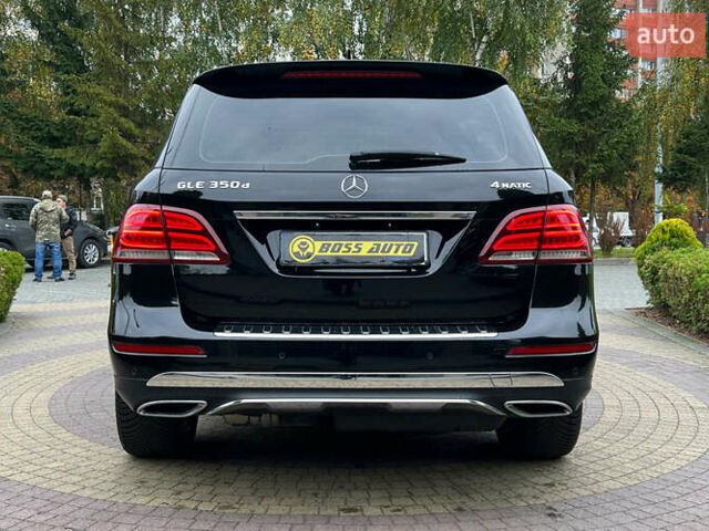 Мерседес ГЛЕ-Класс 2015 в Львове на Automoto.ua Черный Мерседес ГЛЕ-Класс, объемом двигателя 2.99 л и пробегом 177 тыс. км за 37900 $, фото 5 на Automoto.ua
