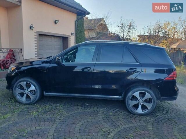 Мерседес ГЛЕ-Класс 2015 в Ивано-Франковске на Automoto.ua Черный Мерседес ГЛЕ-Класс, объемом двигателя 2.14 л и пробегом 216 тыс. км за 19990 $, фото 1 на Automoto.ua