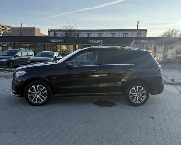 Черный Мерседес ГЛЕ-Класс, объемом двигателя 2.99 л и пробегом 195 тыс. км за 29000 $, фото 3 на Automoto.ua