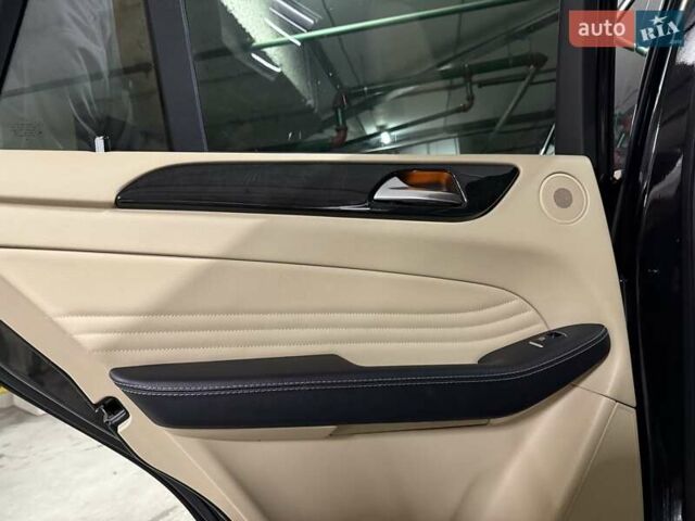 Черный Мерседес ГЛЕ-Класс, объемом двигателя 2.99 л и пробегом 149 тыс. км за 39900 $, фото 37 на Automoto.ua