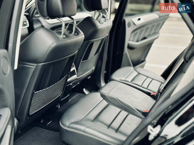 Чорний Мерседес ГЛЕ-Клас, об'ємом двигуна 5.5 л та пробігом 99 тис. км за 45000 $, фото 71 на Automoto.ua