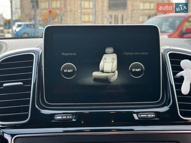 Черный Мерседес ГЛЕ-Класс, объемом двигателя 3 л и пробегом 147 тыс. км за 37990 $, фото 35 на Automoto.ua