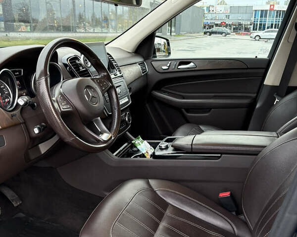 Мерседес ГЛЕ-Класс 2015 в Киеве на Automoto.ua Черный Мерседес ГЛЕ-Класс, объемом двигателя 2.14 л и пробегом 220 тыс. км за 25500 $, фото 18 на Automoto.ua