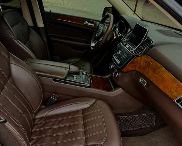 Мерседес ГЛЕ-Класс 2015 в Попольне на Automoto.ua Черный Мерседес ГЛЕ-Класс, объемом двигателя 2.14 л и пробегом 276 тыс. км за 33000 $, фото 10 на Automoto.ua