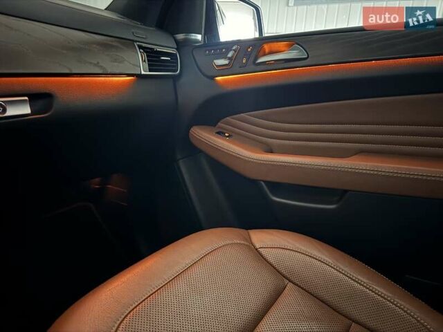 Чорний Мерседес ГЛЕ-Клас, об'ємом двигуна 2.99 л та пробігом 220 тис. км за 38900 $, фото 9 на Automoto.ua