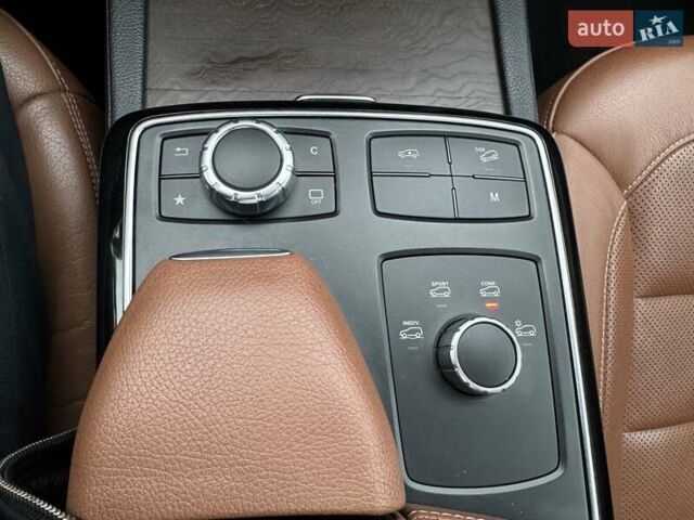 Чорний Мерседес ГЛЕ-Клас, об'ємом двигуна 2.99 л та пробігом 220 тис. км за 38900 $, фото 92 на Automoto.ua