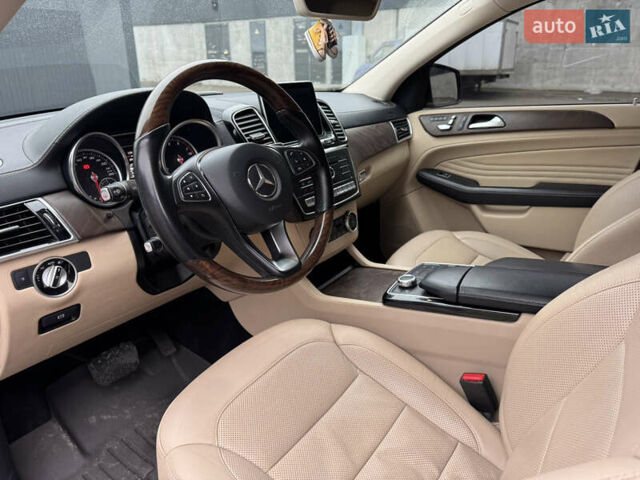 Черный Мерседес ГЛЕ-Класс, объемом двигателя 3 л и пробегом 89 тыс. км за 39999 $, фото 25 на Automoto.ua