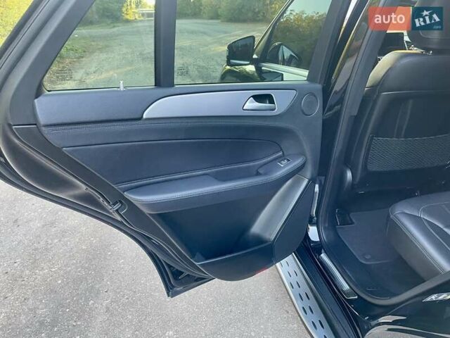 Черный Мерседес ГЛЕ-Класс, объемом двигателя 2.14 л и пробегом 134 тыс. км за 33500 $, фото 3 на Automoto.ua