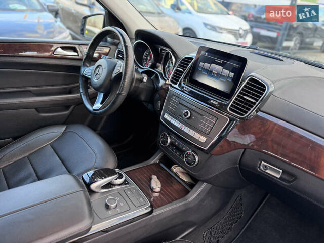 Чорний Мерседес ГЛЕ-Клас, об'ємом двигуна 3 л та пробігом 74 тис. км за 28500 $, фото 51 на Automoto.ua