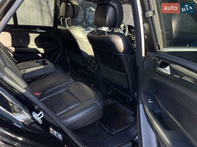 Черный Мерседес ГЛЕ-Класс, объемом двигателя 3 л и пробегом 160 тыс. км за 27500 $, фото 10 на Automoto.ua