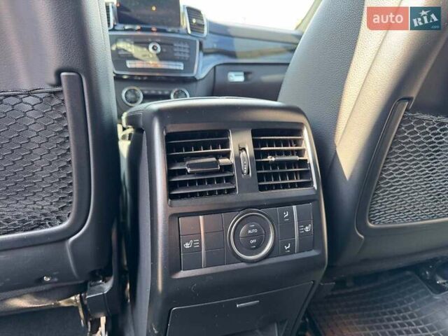 Мерседес ГЛЕ-Класс 2016 в Запорожье на Automoto.ua Черный Мерседес ГЛЕ-Класс, объемом двигателя 3 л и пробегом 218 тыс. км за 35990 $, фото 19 на Automoto.ua