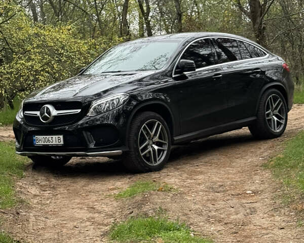 Черный Мерседес ГЛЕ-Класс, объемом двигателя 2.99 л и пробегом 200 тыс. км за 43000 $, фото 10 на Automoto.ua