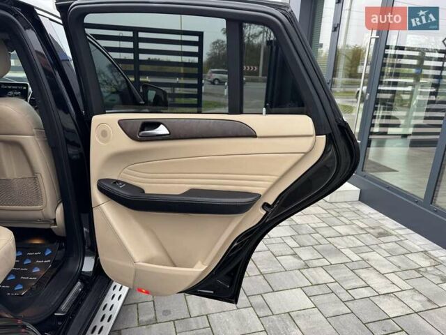 Черный Мерседес ГЛЕ-Класс, объемом двигателя 3 л и пробегом 131 тыс. км за 36900 $, фото 31 на Automoto.ua