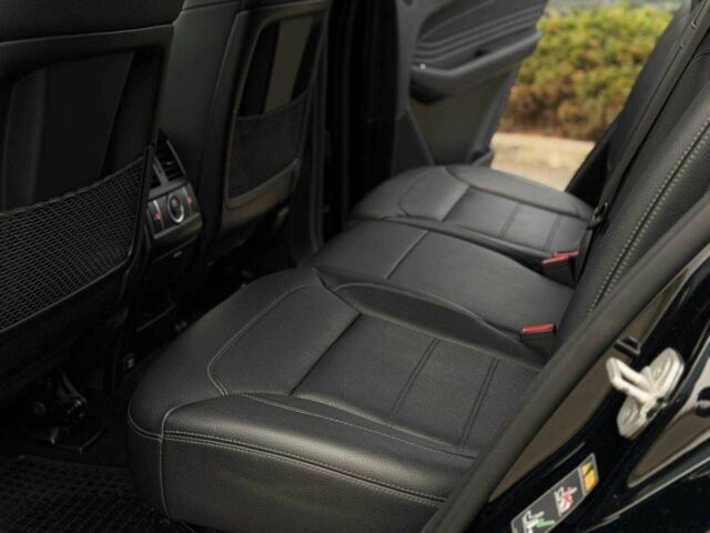 Черный Мерседес ГЛЕ-Класс, объемом двигателя 3 л и пробегом 219 тыс. км за 27900 $, фото 22 на Automoto.ua