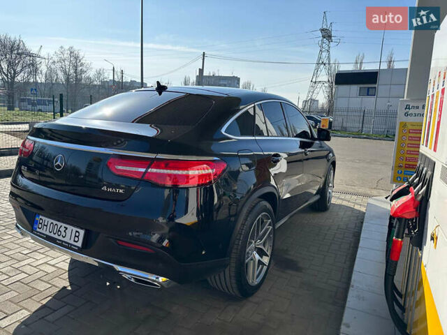 Черный Мерседес ГЛЕ-Класс, объемом двигателя 2.99 л и пробегом 200 тыс. км за 43000 $, фото 2 на Automoto.ua