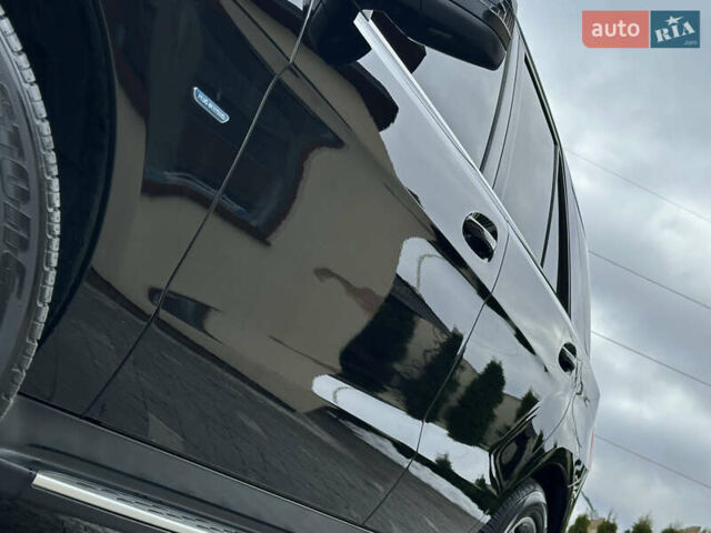 Черный Мерседес ГЛЕ-Класс, объемом двигателя 3 л и пробегом 216 тыс. км за 29900 $, фото 16 на Automoto.ua