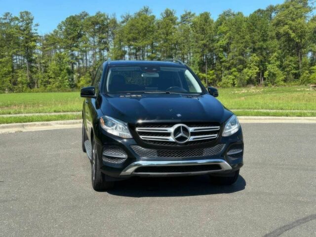 Черный Мерседес ГЛЕ-Класс, объемом двигателя 3.5 л и пробегом 74 тыс. км за 9700 $, фото 1 на Automoto.ua