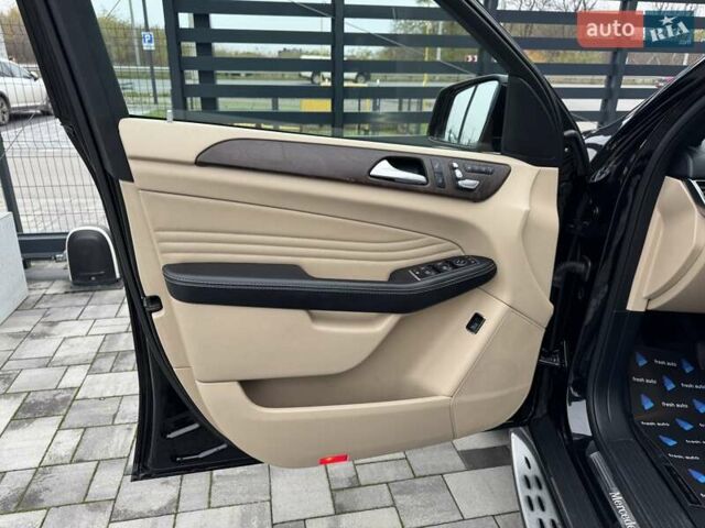 Черный Мерседес ГЛЕ-Класс, объемом двигателя 3 л и пробегом 131 тыс. км за 36900 $, фото 12 на Automoto.ua