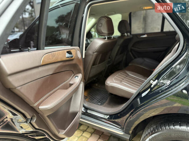 Черный Мерседес ГЛЕ-Класс, объемом двигателя 3 л и пробегом 150 тыс. км за 29500 $, фото 25 на Automoto.ua