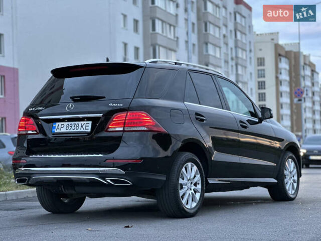 Мерседес ГЛЕ-Клас 2016 у Вінниці на Automoto.ua Чорний Мерседес ГЛЕ-Клас, об'ємом двигуна 2.2 л та пробігом 280 тис. км за 31555 $, фото 27 на Automoto.ua