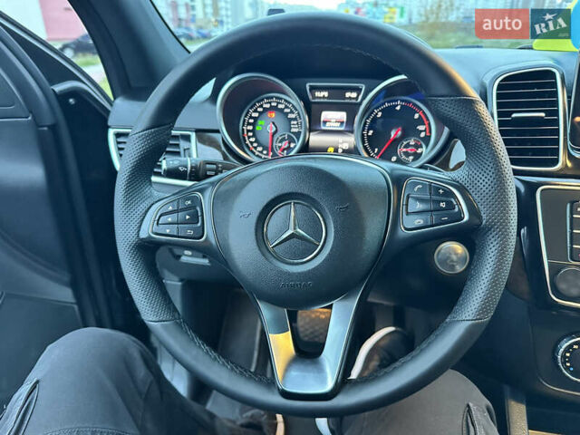 Мерседес ГЛЕ-Клас 2016 у Вінниці на Automoto.ua Чорний Мерседес ГЛЕ-Клас, об'ємом двигуна 2.2 л та пробігом 280 тис. км за 31555 $, фото 46 на Automoto.ua