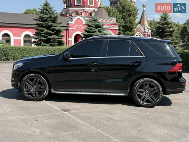 Черный Мерседес ГЛЕ-Класс, объемом двигателя 2.14 л и пробегом 298 тыс. км за 27500 $, фото 38 на Automoto.ua