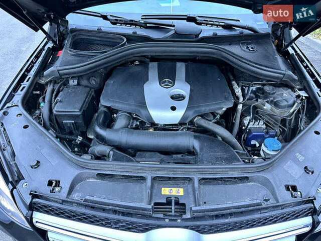 Мерседес ГЛЕ-Клас 2016 у Вінниці на Automoto.ua Чорний Мерседес ГЛЕ-Клас, об'ємом двигуна 2.2 л та пробігом 280 тис. км за 31555 $, фото 64 на Automoto.ua