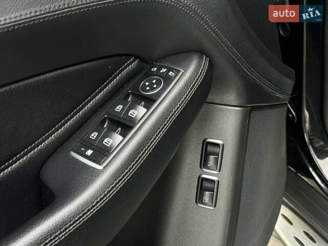 Черный Мерседес ГЛЕ-Класс, объемом двигателя 3 л и пробегом 216 тыс. км за 29900 $, фото 73 на Automoto.ua