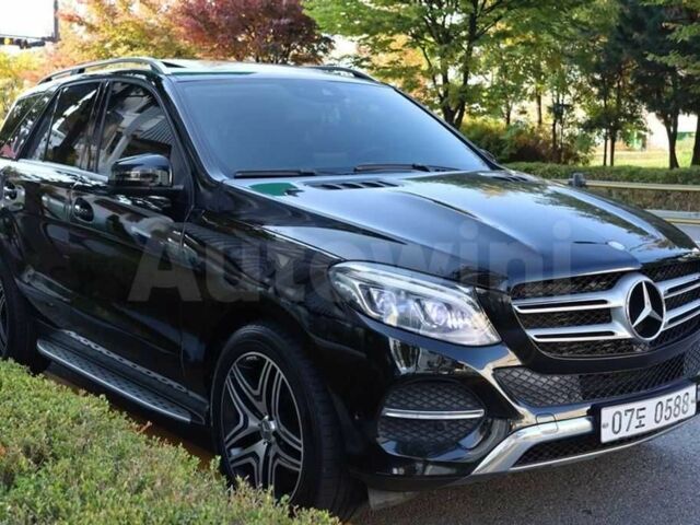 Черный Мерседес ГЛЕ-Класс, объемом двигателя 2.2 л и пробегом 84 тыс. км за 17500 $, фото 2 на Automoto.ua