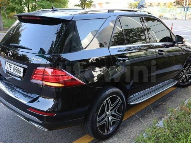 Черный Мерседес ГЛЕ-Класс, объемом двигателя 2.2 л и пробегом 84 тыс. км за 17500 $, фото 3 на Automoto.ua