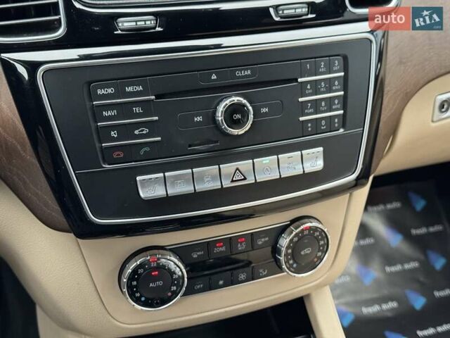 Черный Мерседес ГЛЕ-Класс, объемом двигателя 3 л и пробегом 131 тыс. км за 36900 $, фото 22 на Automoto.ua