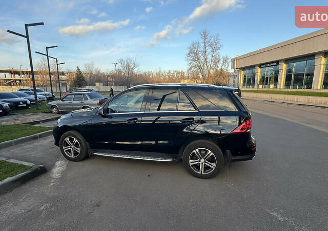 Черный Мерседес ГЛЕ-Класс, объемом двигателя 2.2 л и пробегом 117 тыс. км за 35350 $, фото 6 на Automoto.ua