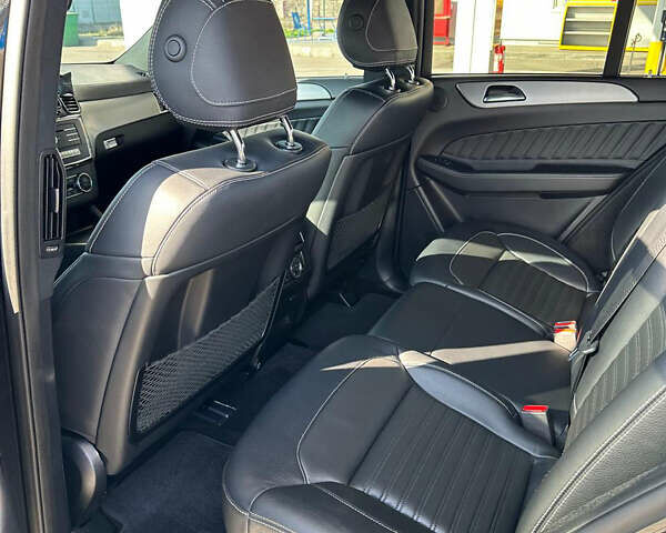 Черный Мерседес ГЛЕ-Класс, объемом двигателя 2.99 л и пробегом 200 тыс. км за 43000 $, фото 7 на Automoto.ua