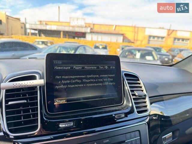 Мерседес ГЛЕ-Класс 2016 в Запорожье на Automoto.ua Черный Мерседес ГЛЕ-Класс, объемом двигателя 3 л и пробегом 218 тыс. км за 35990 $, фото 27 на Automoto.ua