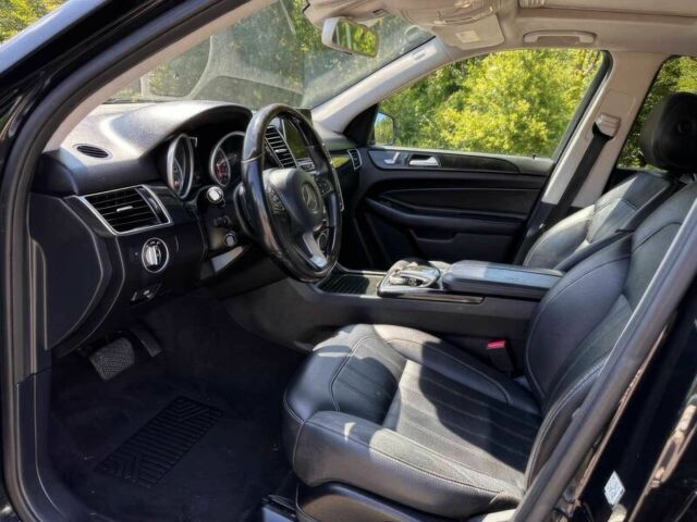 Черный Мерседес ГЛЕ-Класс, объемом двигателя 3.5 л и пробегом 74 тыс. км за 9700 $, фото 7 на Automoto.ua