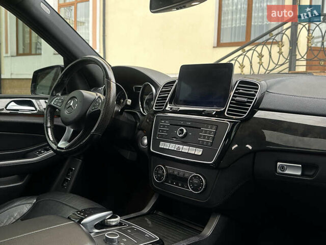 Черный Мерседес ГЛЕ-Класс, объемом двигателя 3 л и пробегом 216 тыс. км за 29900 $, фото 95 на Automoto.ua