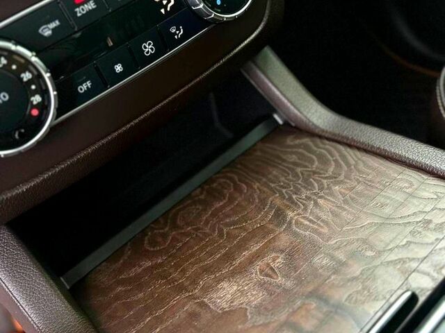 Черный Мерседес ГЛЕ-Класс, объемом двигателя 2.5 л и пробегом 220 тыс. км за 29999 $, фото 2 на Automoto.ua