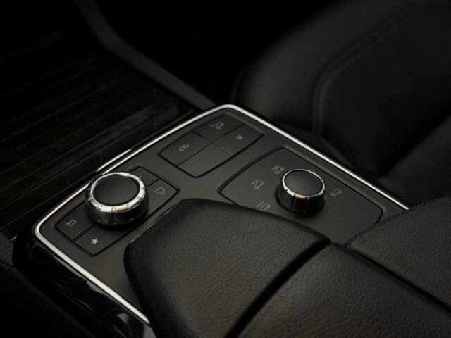 Черный Мерседес ГЛЕ-Класс, объемом двигателя 3 л и пробегом 219 тыс. км за 27900 $, фото 19 на Automoto.ua