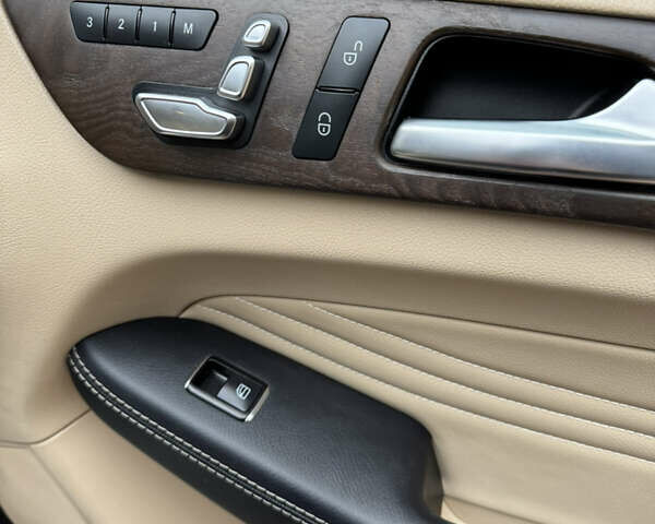 Чорний Мерседес ГЛЕ-Клас, об'ємом двигуна 3 л та пробігом 130 тис. км за 37500 $, фото 10 на Automoto.ua