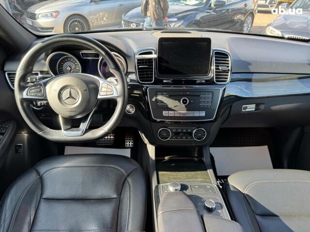 Черный Мерседес ГЛЕ-Класс, объемом двигателя 3 л и пробегом 218 тыс. км за 35990 $, фото 18 на Automoto.ua
