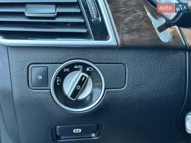 Мерседес ГЛЕ-Клас 2016 у Вінниці на Automoto.ua Чорний Мерседес ГЛЕ-Клас, об'ємом двигуна 2.2 л та пробігом 280 тис. км за 31555 $, фото 40 на Automoto.ua