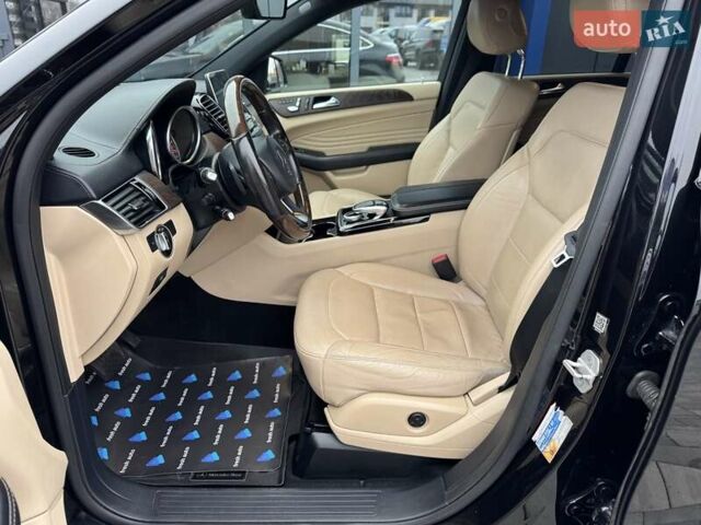 Черный Мерседес ГЛЕ-Класс, объемом двигателя 3 л и пробегом 131 тыс. км за 36900 $, фото 19 на Automoto.ua