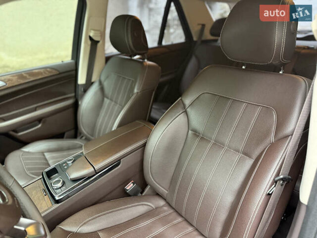 Черный Мерседес ГЛЕ-Класс, объемом двигателя 3 л и пробегом 150 тыс. км за 29500 $, фото 30 на Automoto.ua