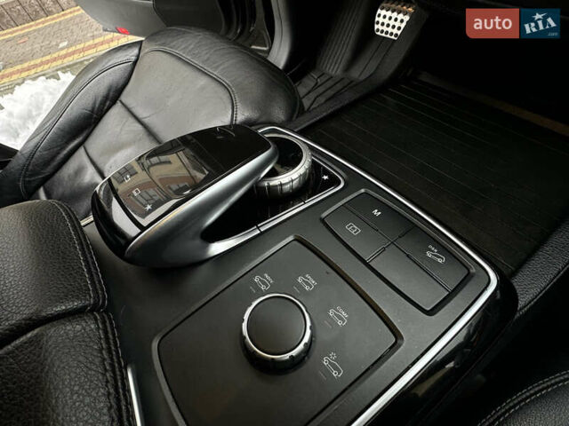 Черный Мерседес ГЛЕ-Класс, объемом двигателя 3 л и пробегом 216 тыс. км за 29900 $, фото 81 на Automoto.ua