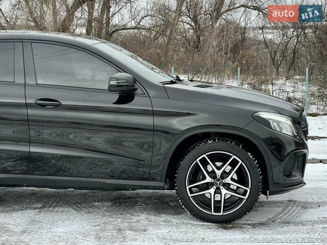 Черный Мерседес ГЛЕ-Класс, объемом двигателя 3 л и пробегом 136 тыс. км за 45500 $, фото 25 на Automoto.ua