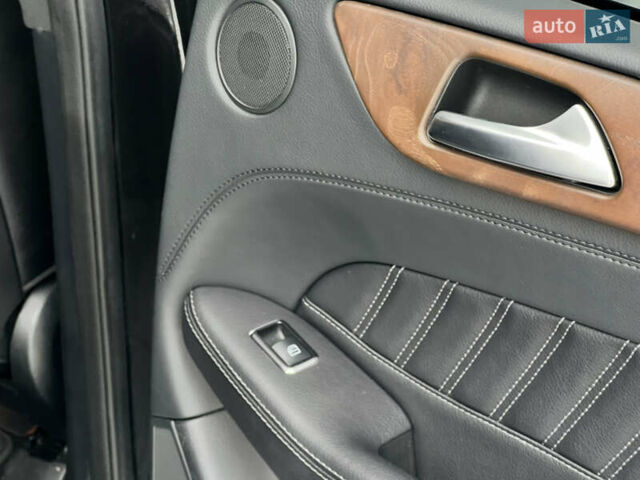 Черный Мерседес ГЛЕ-Класс, объемом двигателя 3 л и пробегом 136 тыс. км за 45500 $, фото 56 на Automoto.ua